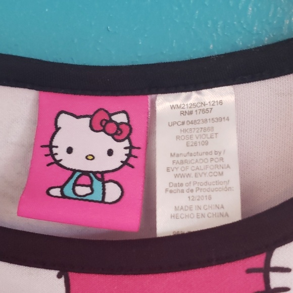 Hello Kitty dress. - Picture 3 of 4